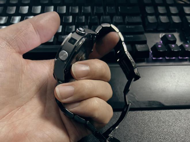 评的4款功能丰富的智能手表全方位测评k8凯发国际科技控们的新宠几乎零差(图17)